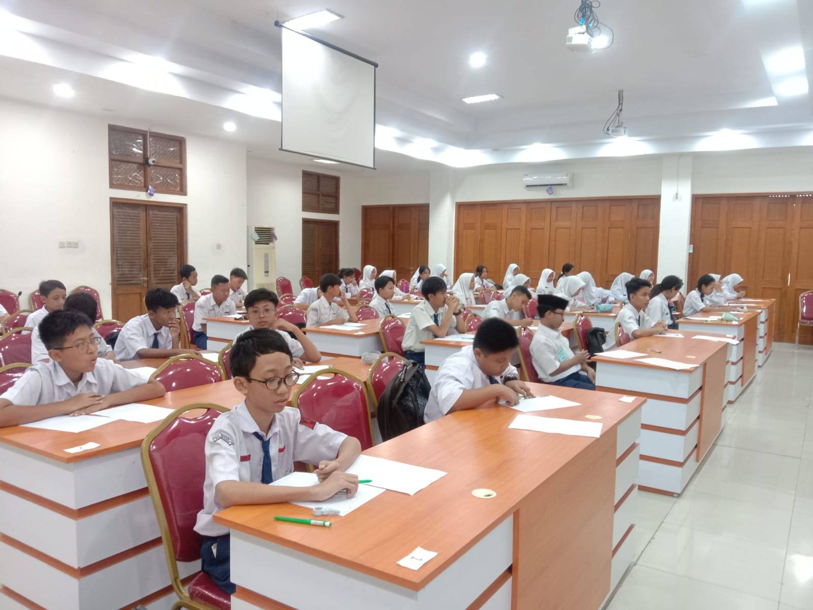 LOMBA FTBI MENULIS DAN MEMBACA AKSARA JAWA 26 AGUSTUS 2024 JENJANG SMP