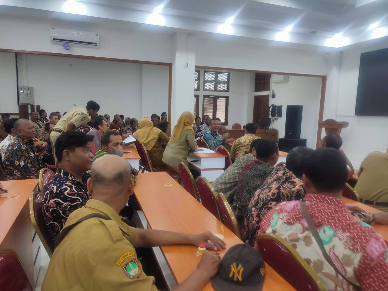 Pengarahan dan Penandatanganan Tenaga OC