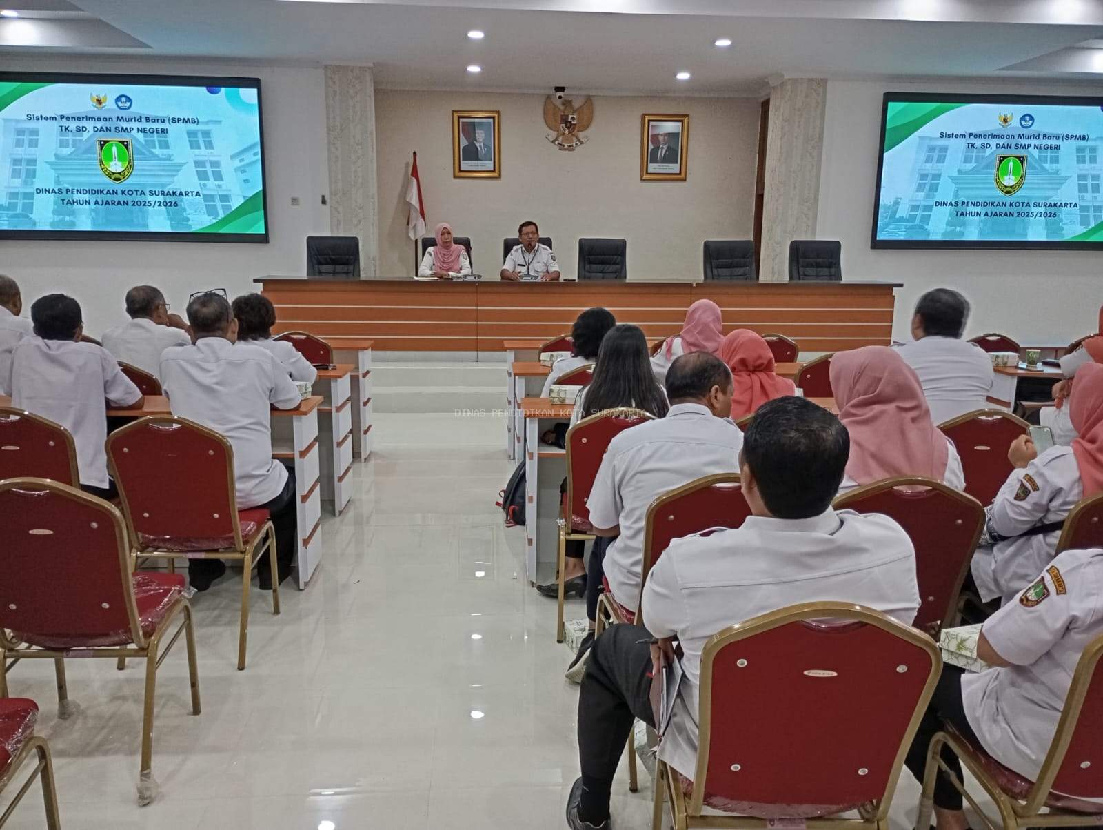 Sosialisasi Penerimaan Murid Baru (SPMB) jenjang SD, SMP dan SKO Kota Surakarta Tahun 2025 pada seluruh Kelurahan se-kota Surakarta 