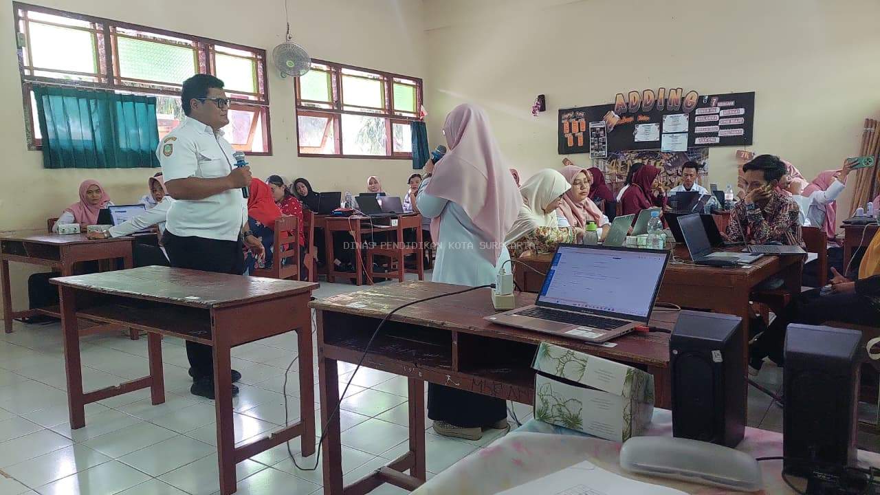 Dinas Pendidikan Kota Surakarta Gelar Diklat Pembelajaran Mendalam bagi Kepala Sekolah dan Guru SMP